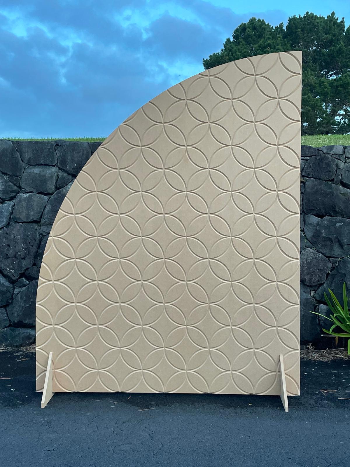 Floral Grooved Sail Arch