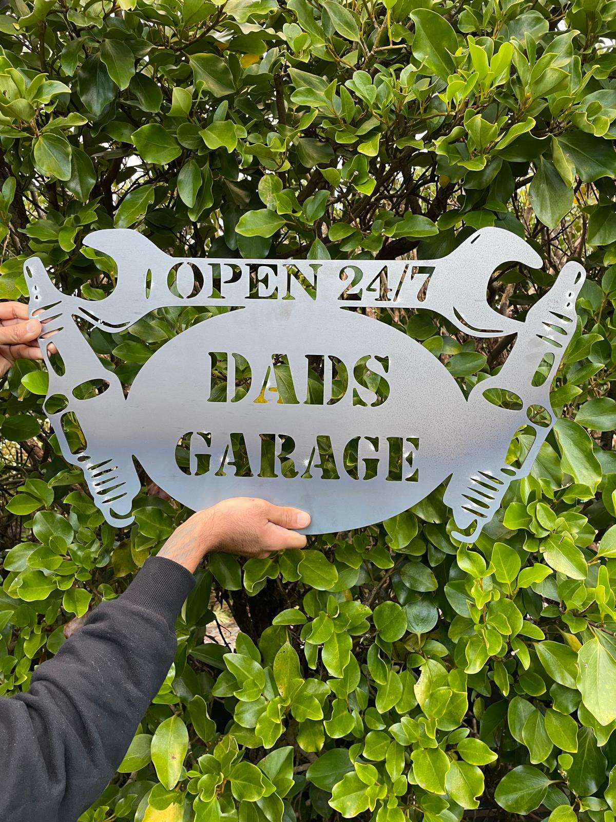 Metal Business Circular/Oval Signs