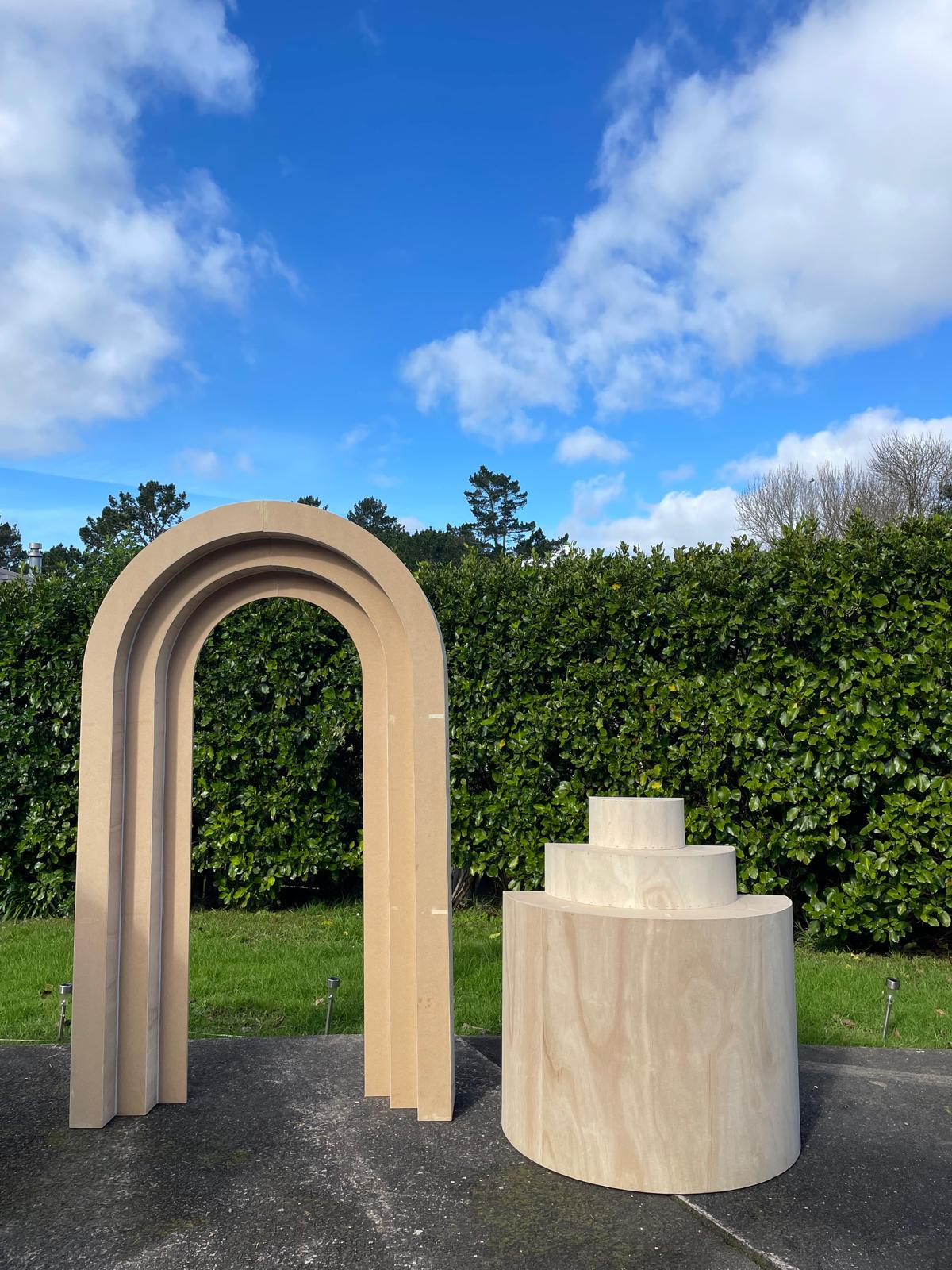3 Tier Cake Plinth + 3D 2 Step Rainbow Arch