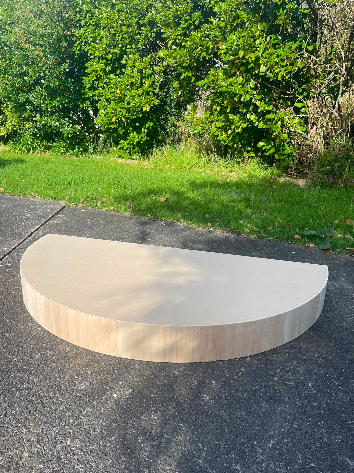 1.5m long Stage/Poduim (3D)